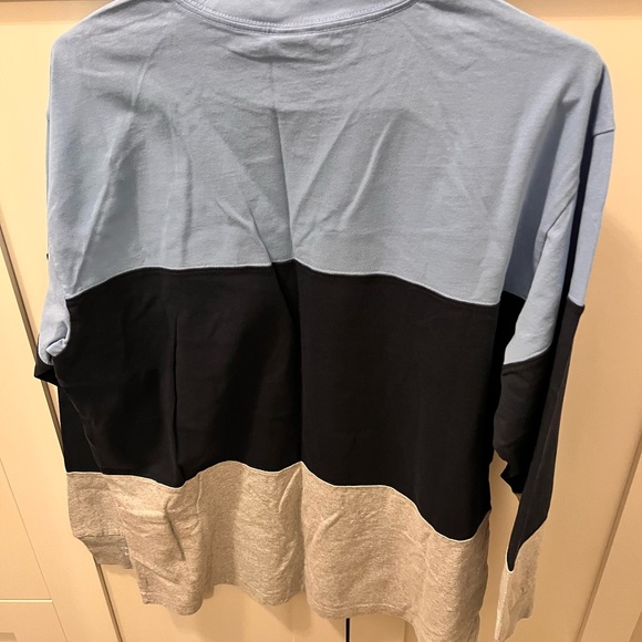 TNA long sleeve tee shirt - Picture 3 of 3